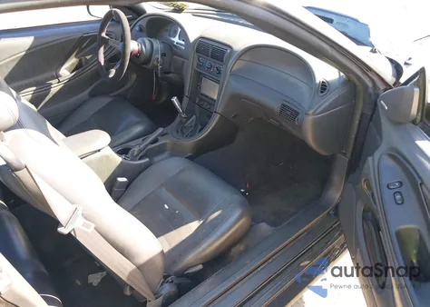 2004 Ford Mustang Gt z USA, uszkodzony, nr VIN 1FAFP42XX4F168454